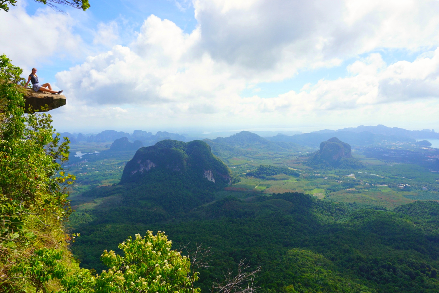 Dragon Crest Viewpoint | Khao Ngon Nak – Krabi