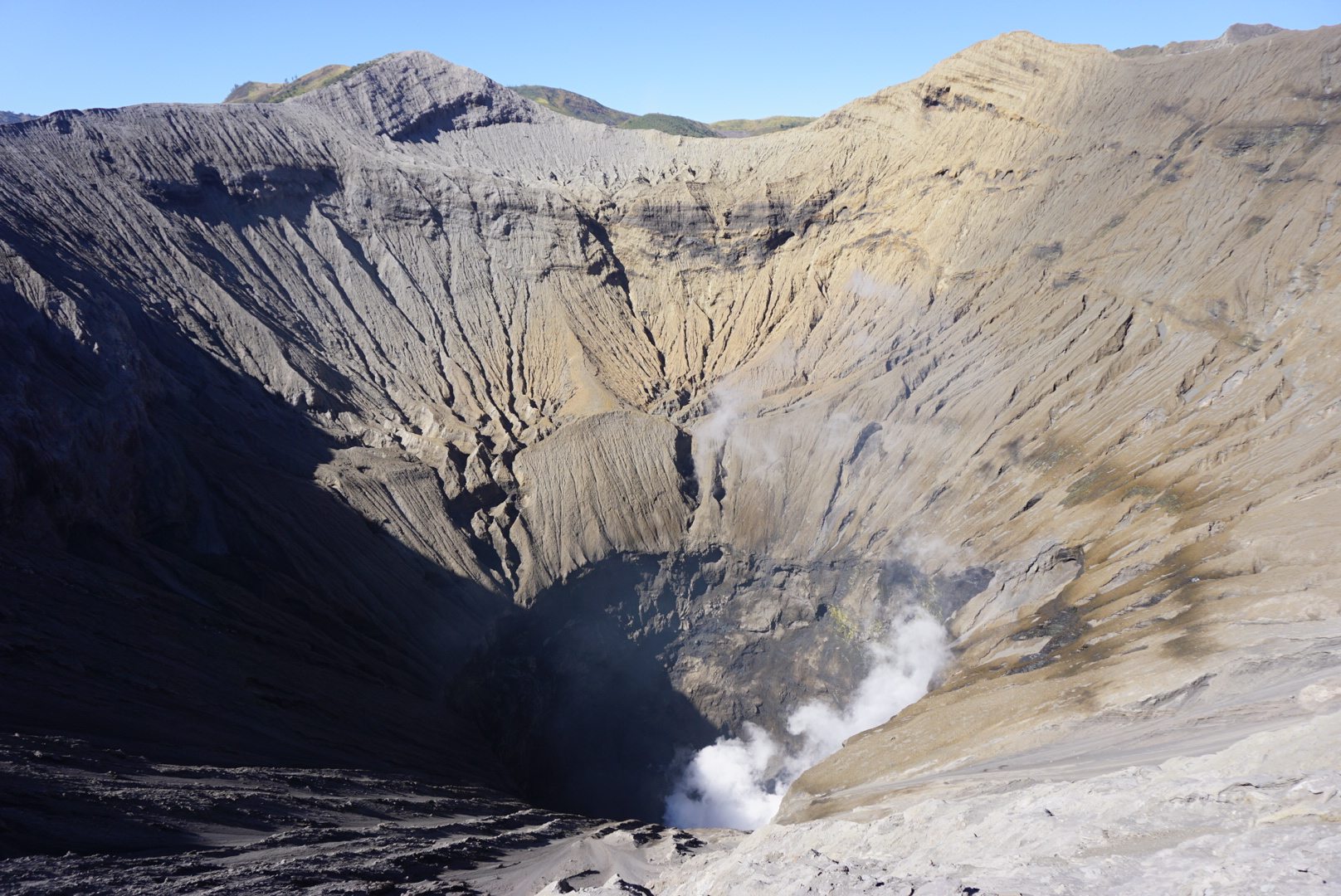 Bromo vulkaan krater