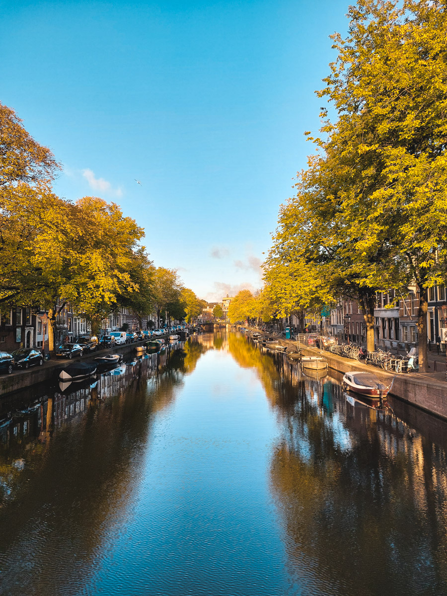Niet-toeristische activiteiten in Amsterdam